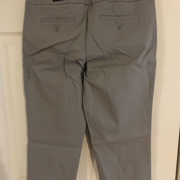 Limited Gray Ideal Stretch Crop Pants - Picture 3 of 6
